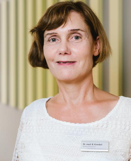 Porträtbild von Dr. Barbara Krenkel - Fachärztin für Strahlentherapie und Radiologie